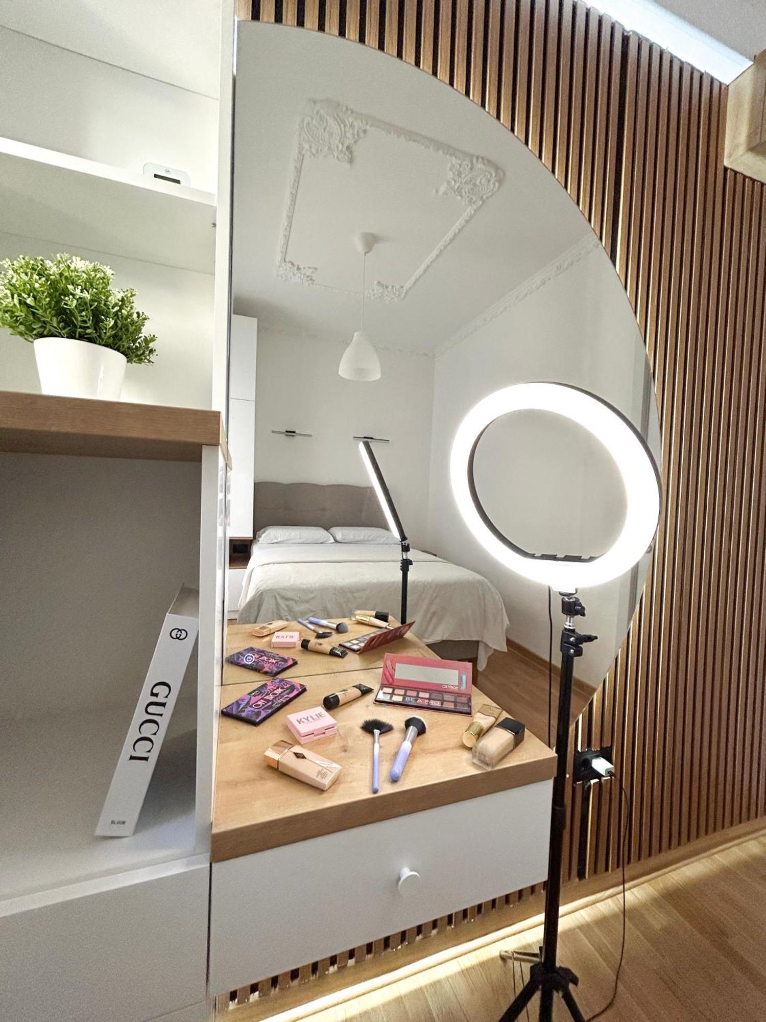 Central Elegance Belgrade Luaran gambar